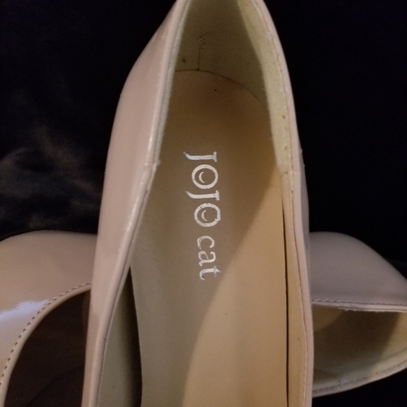 JOJO CAT SIZE 39 SHOES - Picture 6 of 8